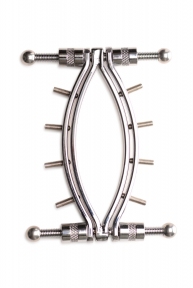 Затискач для статевих губ Master Series Spread'Em Poker Vagina Clamp with Adjustable Pressure Screws (SO8798)