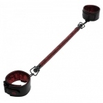 Распорка с фиксаторами Fifty Shades of Grey Sweet Anticipation Reversible Restraint Bar with Cuffs (FS83672)